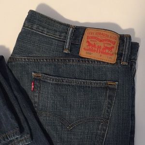 Men’s Levi’s 559 40x36 distressed